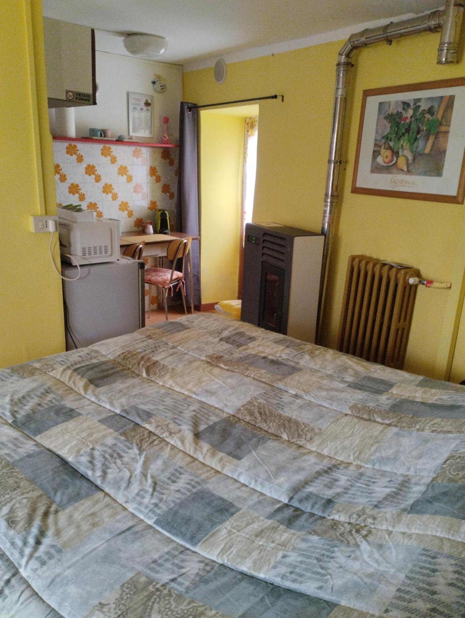 B&B La Marmotta Coazze Δωμάτιο φωτογραφία
