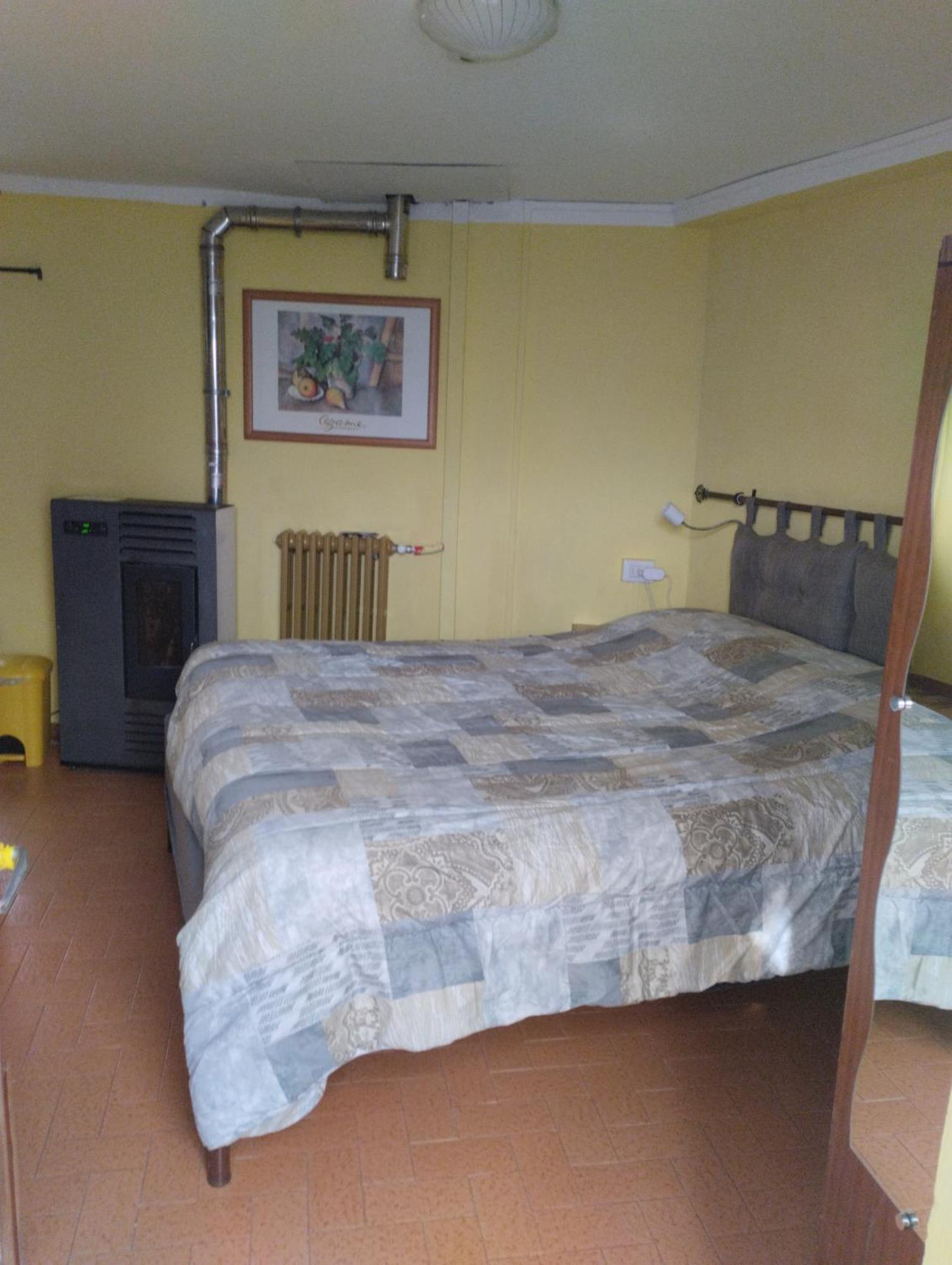 B&B La Marmotta Coazze Δωμάτιο φωτογραφία